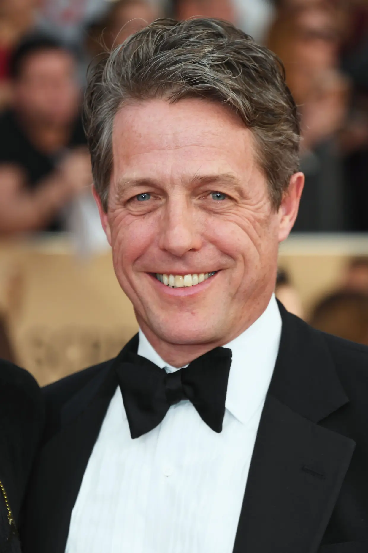 Hugh Grant tinha 51 anos quando deu as boas-vindas à primeira filha, Tabitha. Parece que ganhou o gosto porque, entretanto, teve mais três filhos.