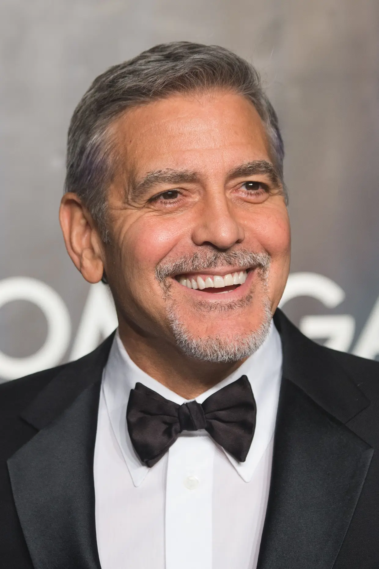 Geoge Clooney celebrou o 56º aniversário um mês antes de se tornar pai dos gémeos Ella e Alexander