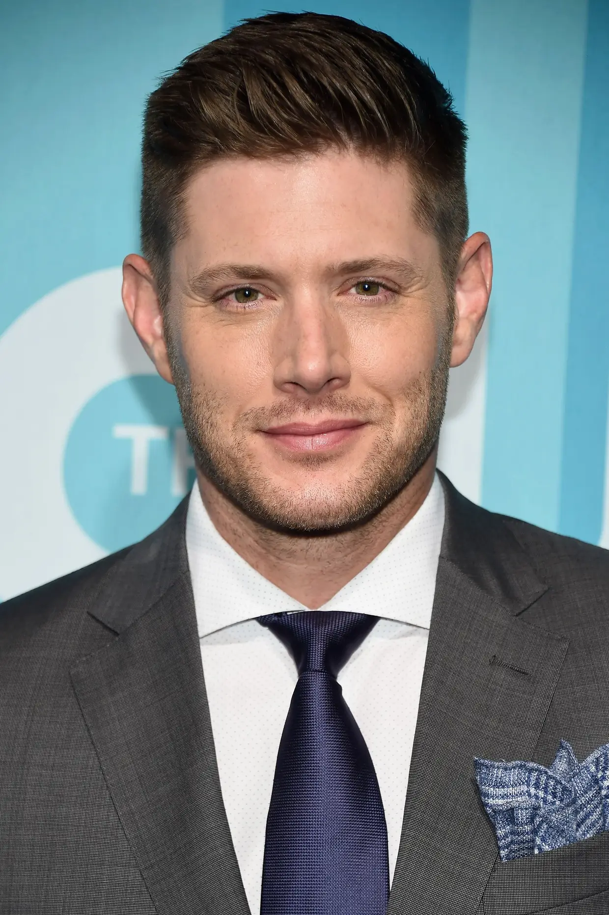 Jensen Ackles: o ator doou 50 mil dólares à causa e criou uma campanha de crowdfunding que, até agora, já arrecadou mais de 200 mil dólares.