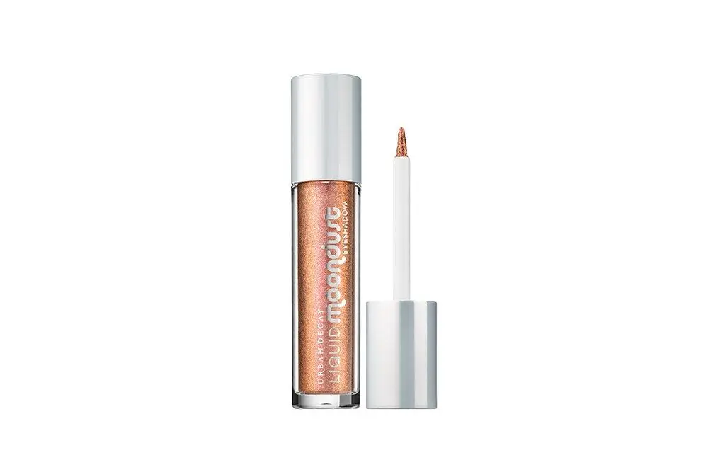 Sombra líquida Urban Decay (Moondust) P.V.P. 18,45€ em lookfantastic.pt