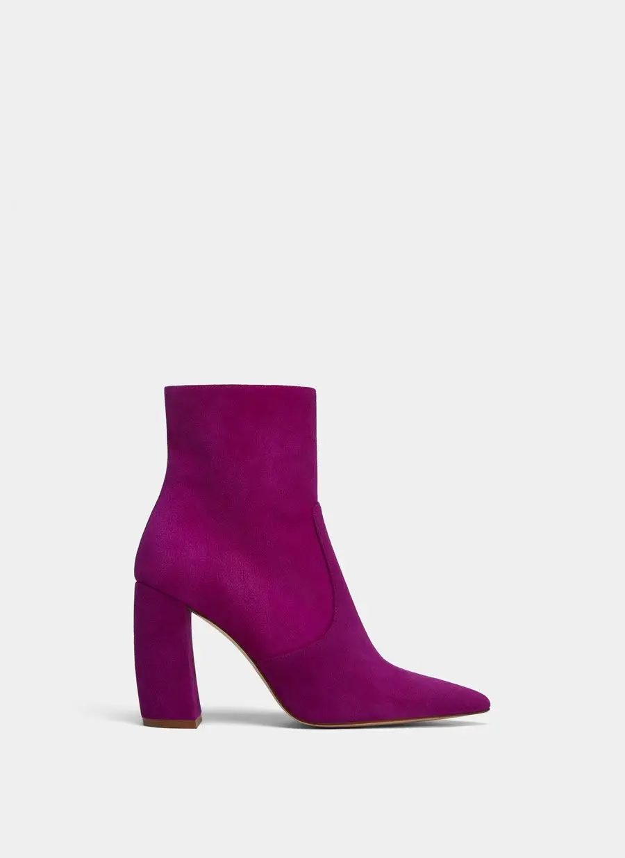 Uterque, €99