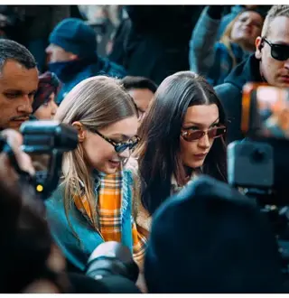 Bella e Gigi. Fotografia partilhada por Bella