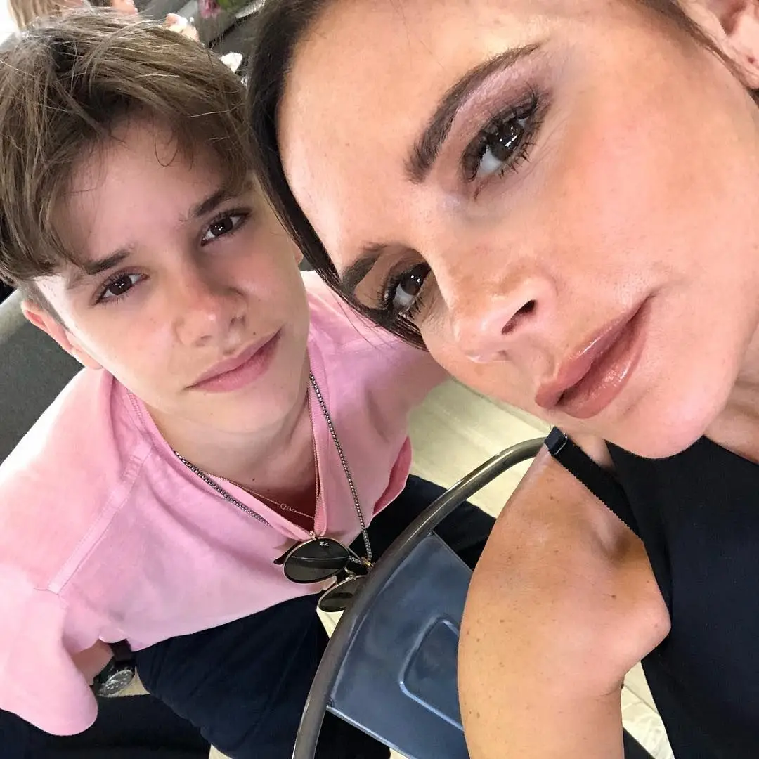 Romeo Beckham: "feliz aniversário para a melhor mãe do mundo! Espero que tenhas o melhor dia possível"