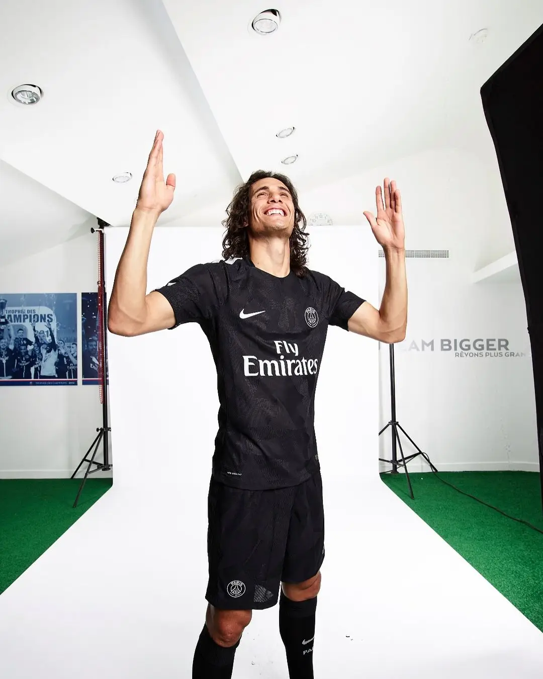 Edinson Cavani, 31 anos, Uruguai
