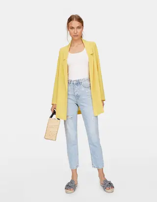 Blazer fluido liso 15,99 euros (19,99 euros)