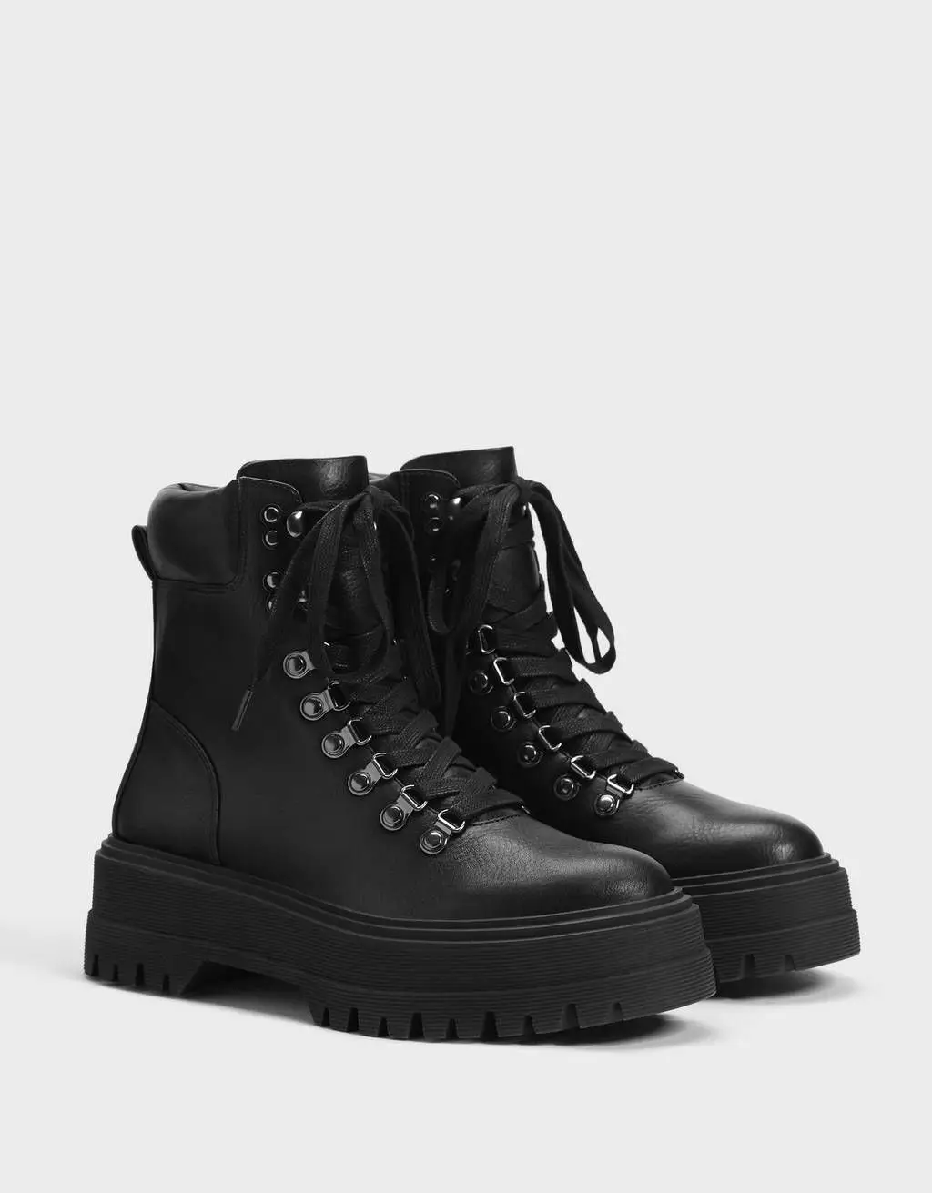 BERSHKA 39,99€