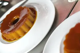 Doçaria Cruz de Pedra: A casa do Pudim Abade de Priscos