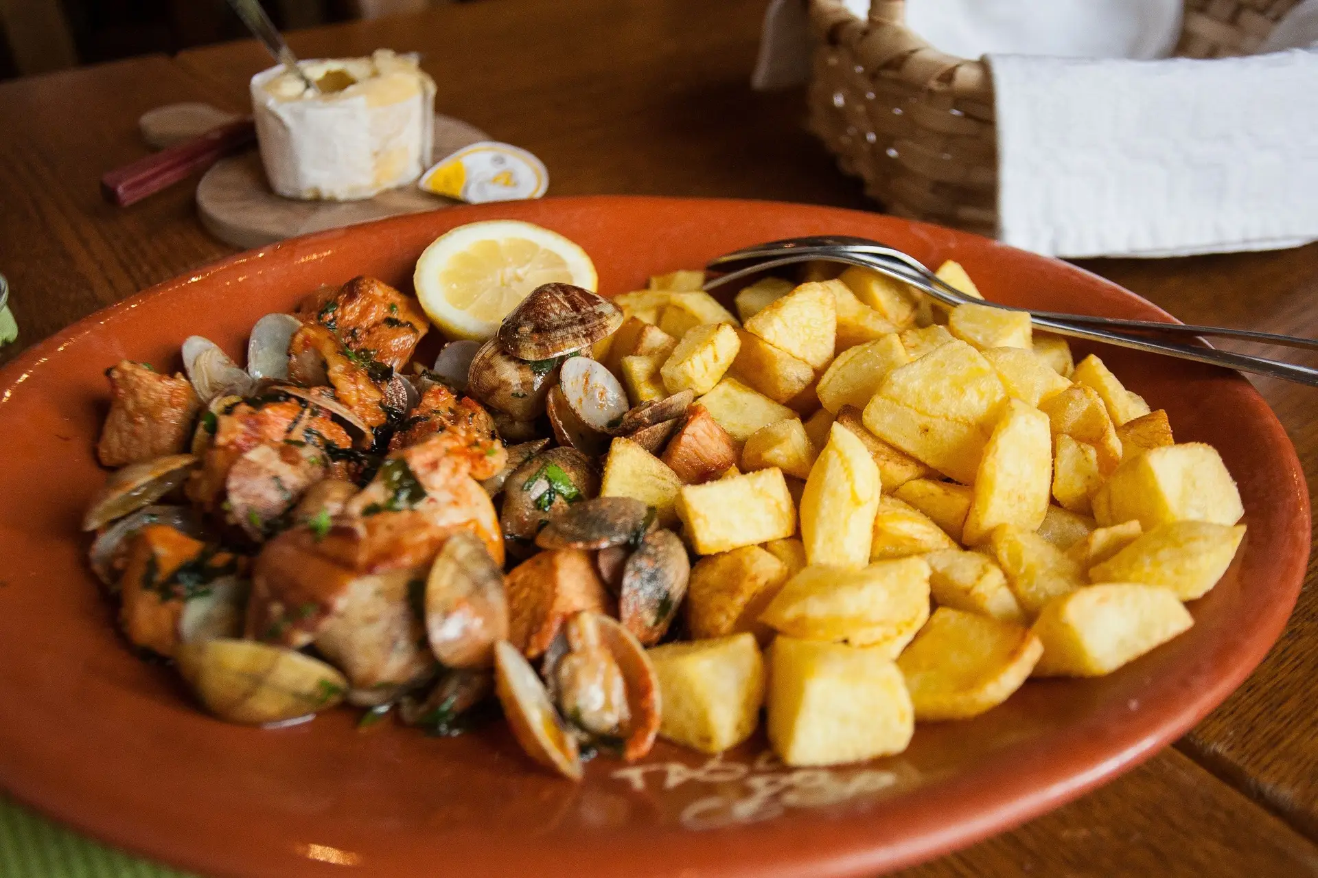 Tasca do Celso: elogio alegre ao Alentejo