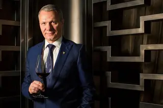 Prémio Carreira 2019 do guia “Boa Cama Boa Mesa” distingue João Pires, o único Master Sommelier da Península Ibérica