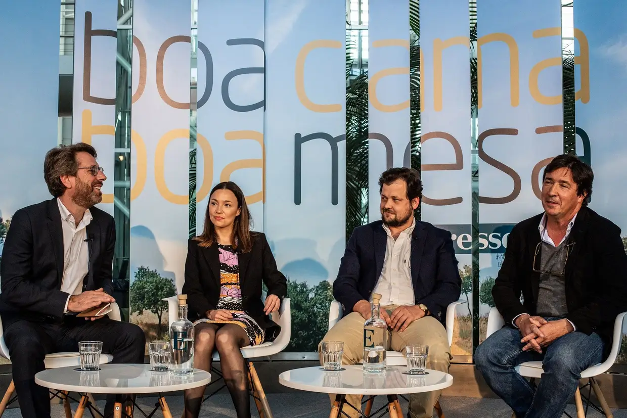 "Conversas Boa Cama Boa Mesa", moderadas pelo jornalista Miguel Cadete, e com a participação de Gabriela Marques, João Rodrigues e João Wengorovius