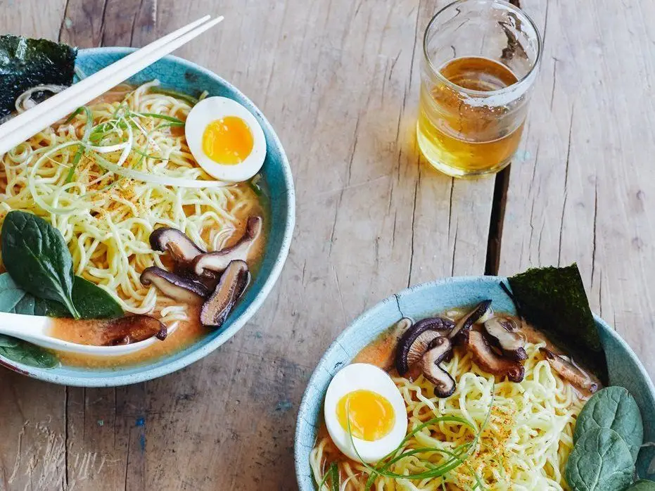 Cozinhas do mundo: embarque nesta viagem a partir de seis livros de receitas