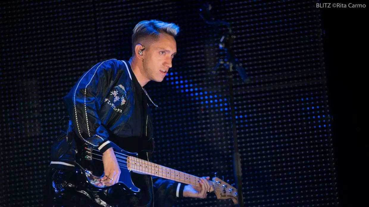 Oliver Sim (The XX)