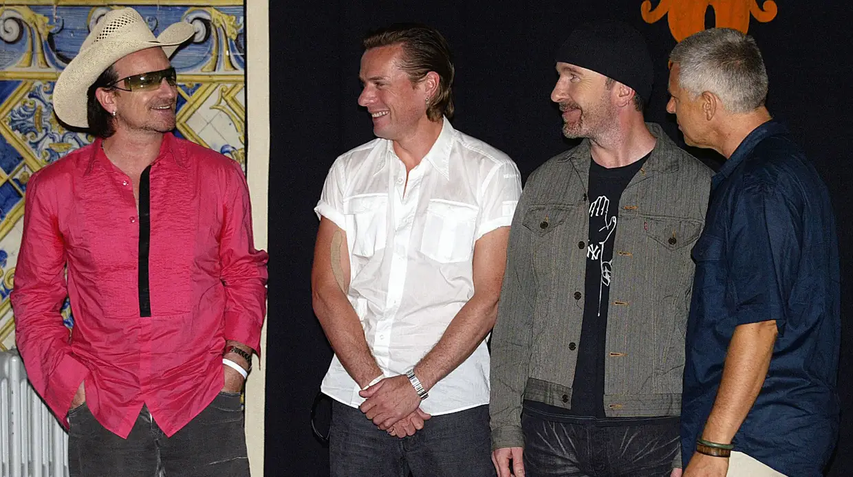 Os U2 esperam Jorge Sampaio no Palácio de Belém, em Lisboa