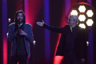 Salvador e Caetano cantaram 'Amar Pelos Dois'