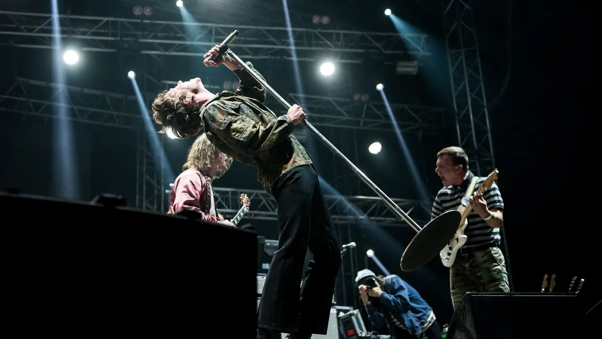 Cage the Elephant no NOS Alive'17