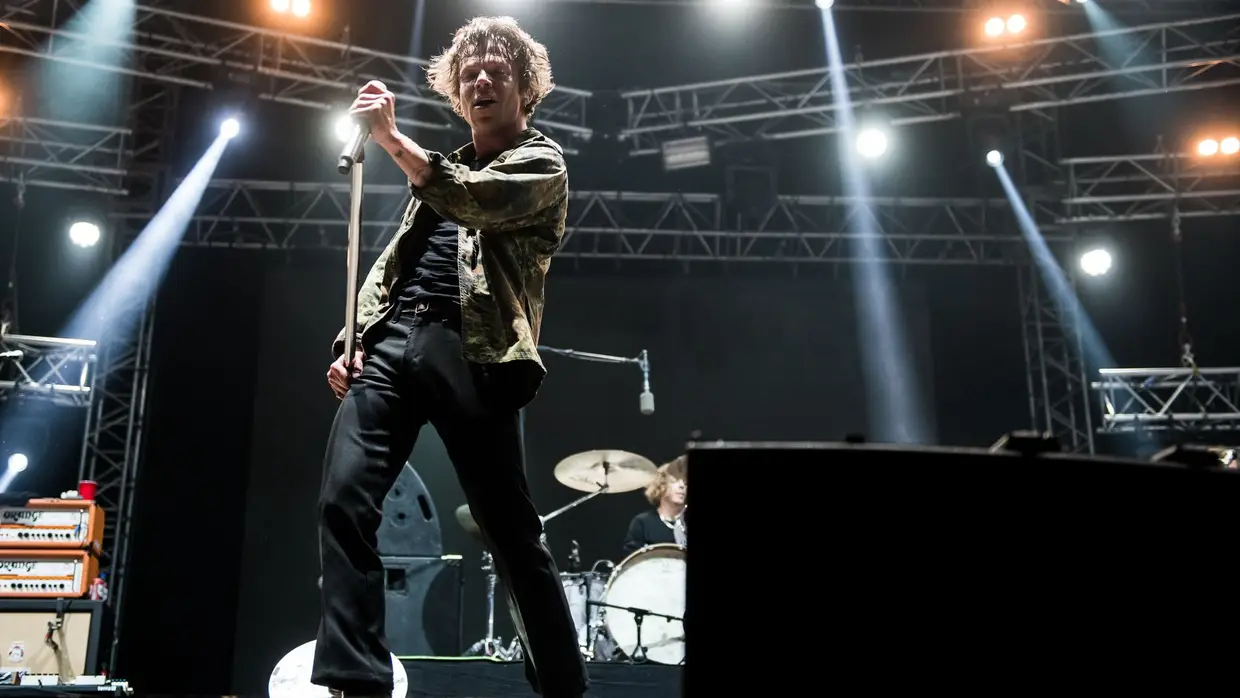 Cage the Elephant no NOS Alive'17