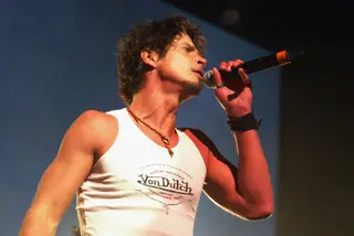 Chris Cornell em 2002, altura em que deu entrada numa clínica de reabilitação