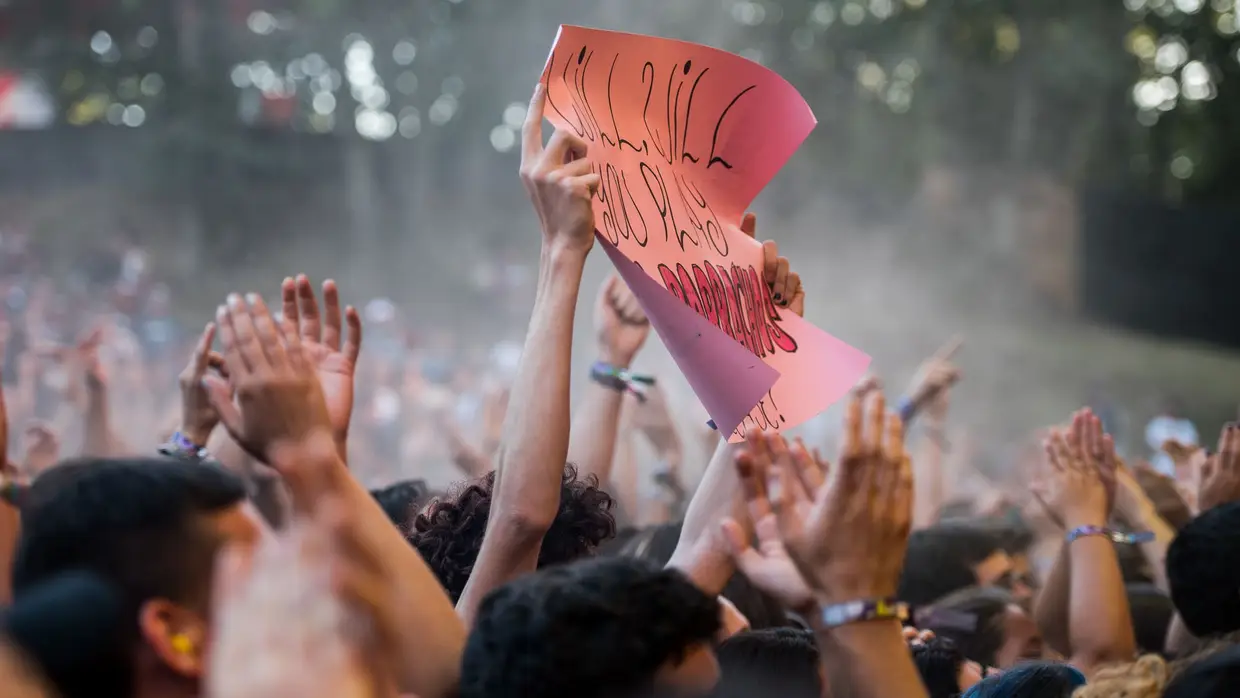 Car Seat Headrest no Vodafone Paredes de Coura'17