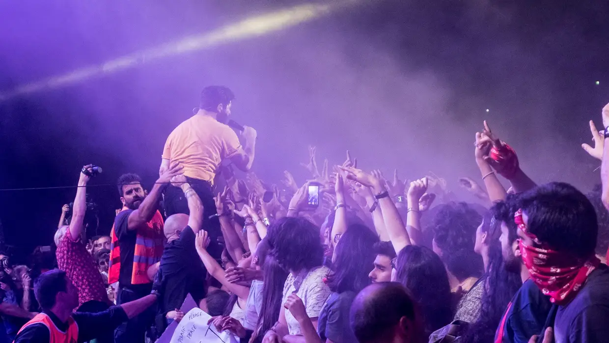 Foals no Vodafone Paredes de Coura'17