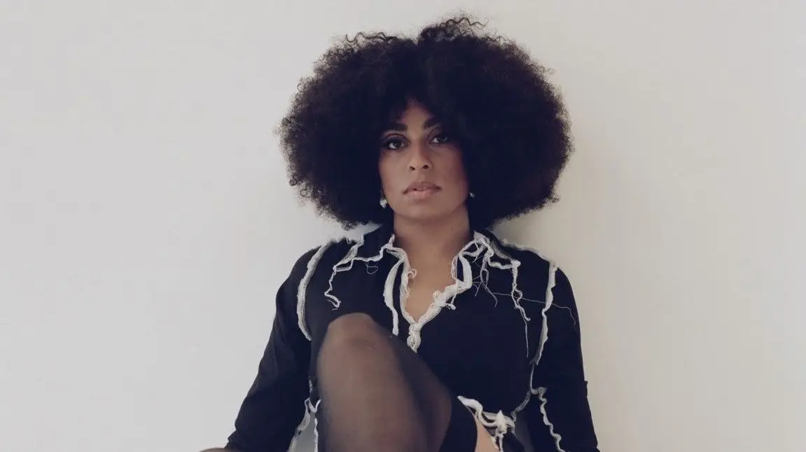 Celeste – “Not Your Muse”. O álbum de estreia daquela que era considerada uma das grandes promessas de 2020 chega finalmente a 26 de fevereiro.