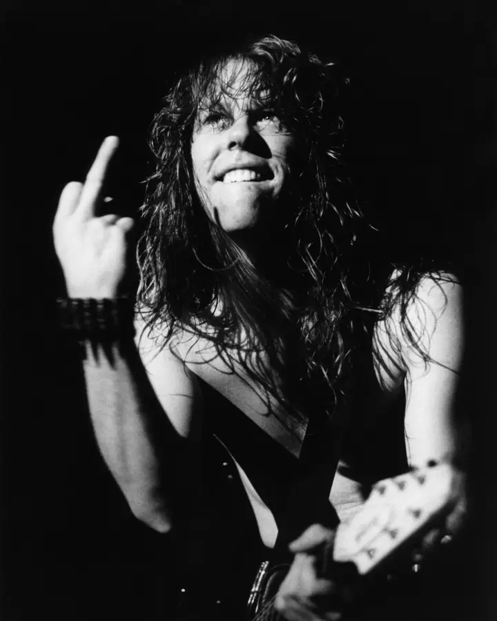 Hetfield no festival Aardshock, na Holanda, em 84