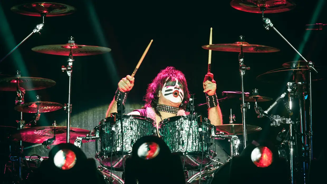Kiss ao vivo em Oeiras