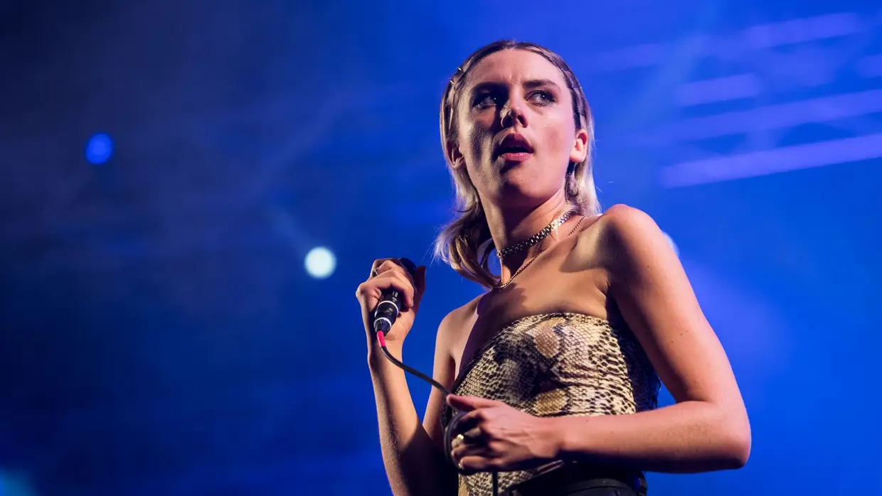 Os Wolf Alice de regresso a um festival - e a um palco - onde já haviam sido felizes