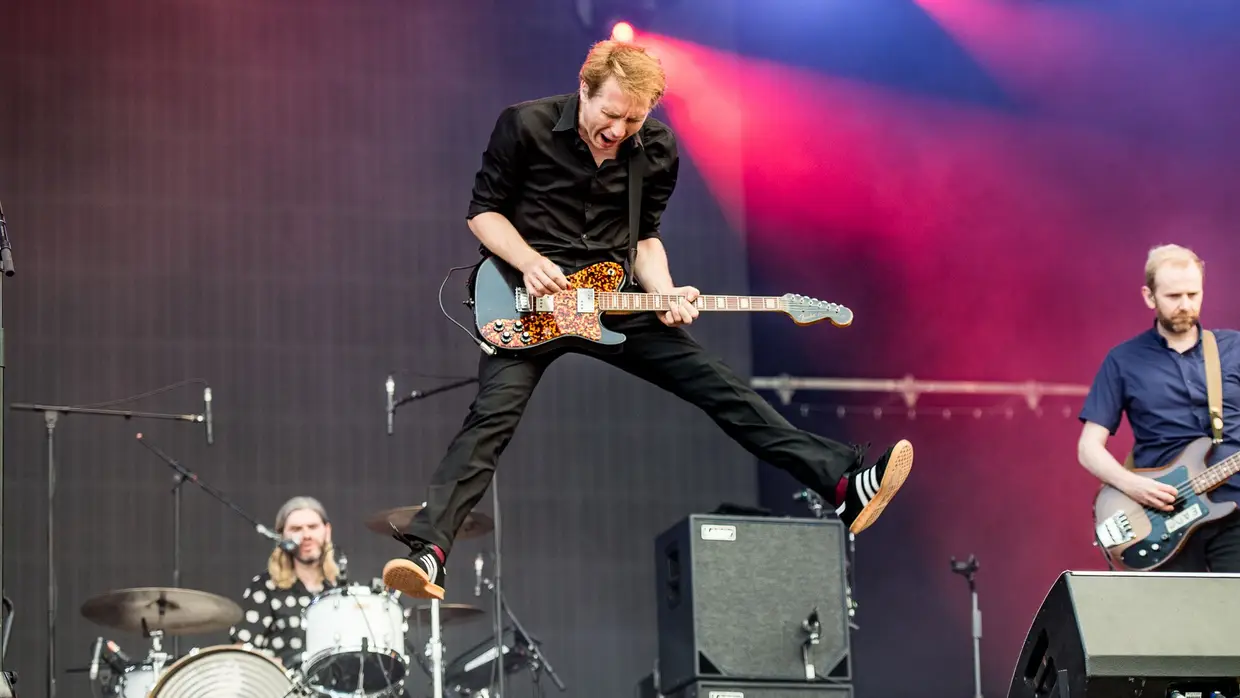 Sempre elegantes na dança, os Franz Ferdinand