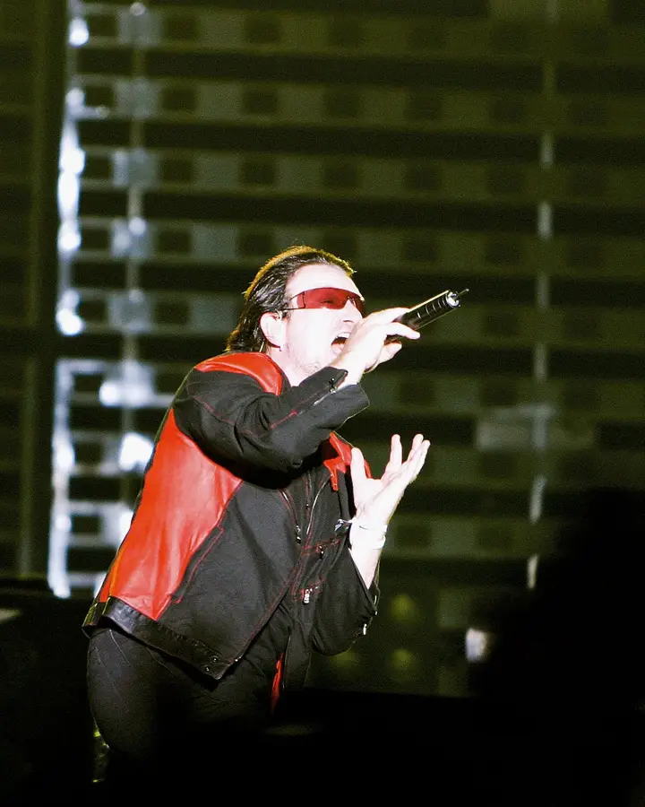 U2 no Estádio José Alvalade, em Lisboa, a 14 de agosto de 2005