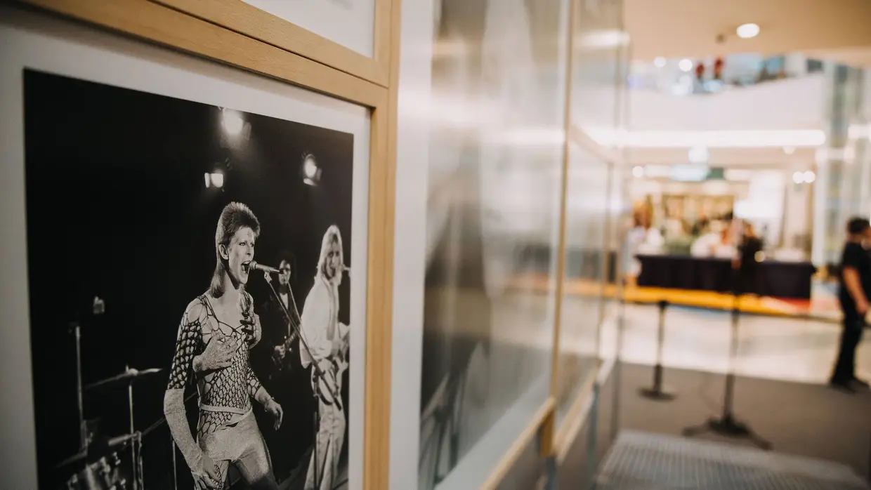 Exposição "Iconic Bowie"