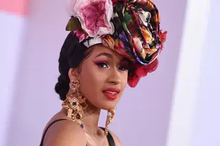 Cardi B furiosa com site TMZ: “Vocês não têm pessoas a ameaçar de morte a vossa filha”