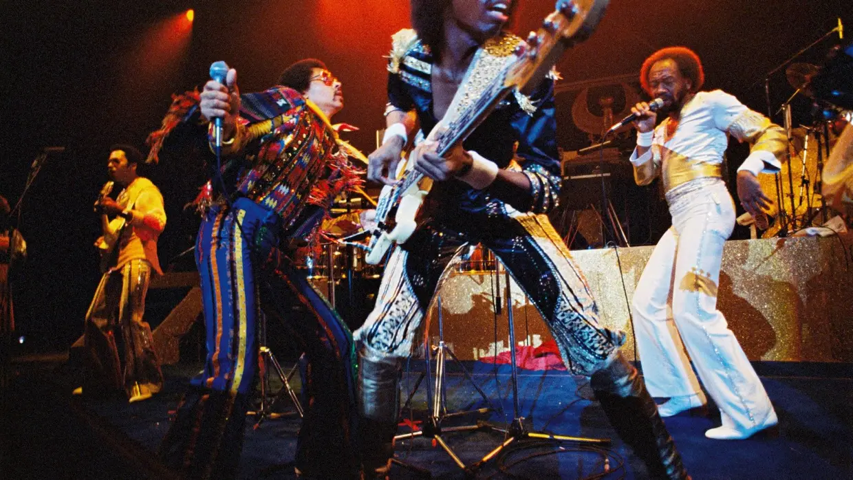 Earth, Wind & Fire no estádio Luna Park em Buenos Aires, na Argentina, em 1980