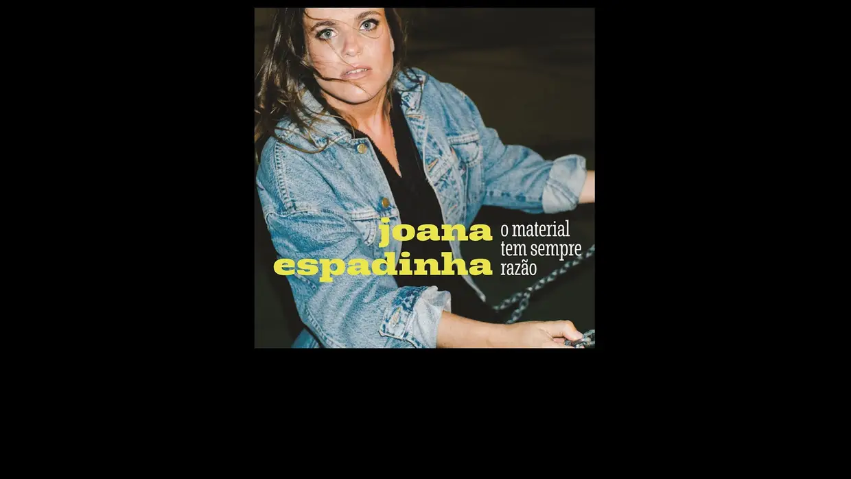 11. Joana Espadinha - "O Material Tem Sempre Razão"