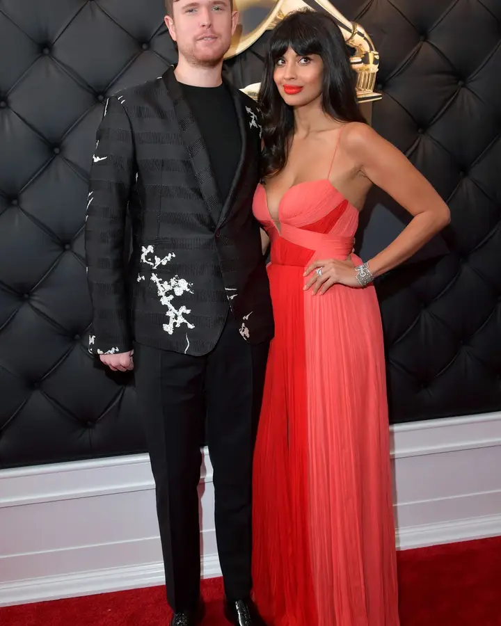James Blake e a namorada Jameela Jamil