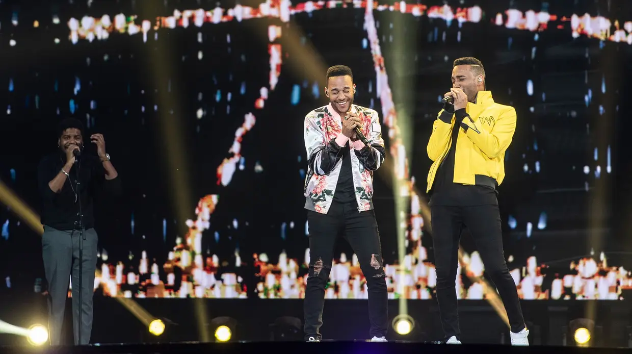 A dupla interpretou o tema 'A Dois', que ficou em sexto lugar