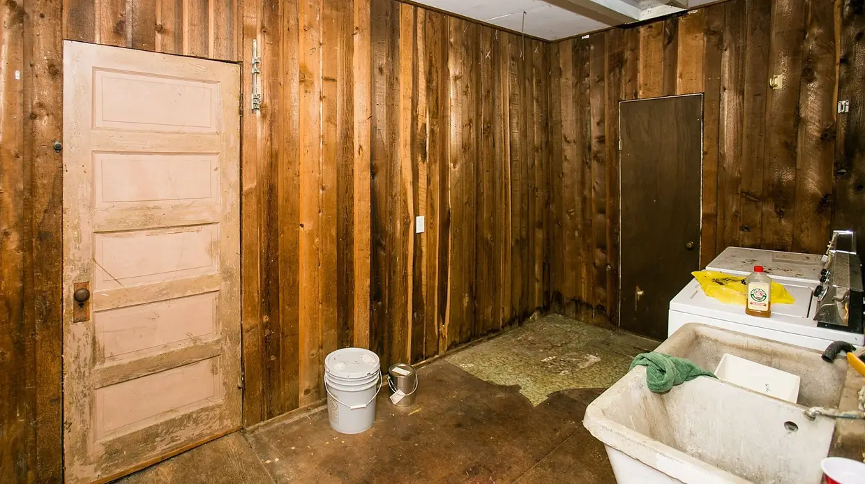 A casa onde cresceu Kurt Cobain em Aberdeen: lavandaria