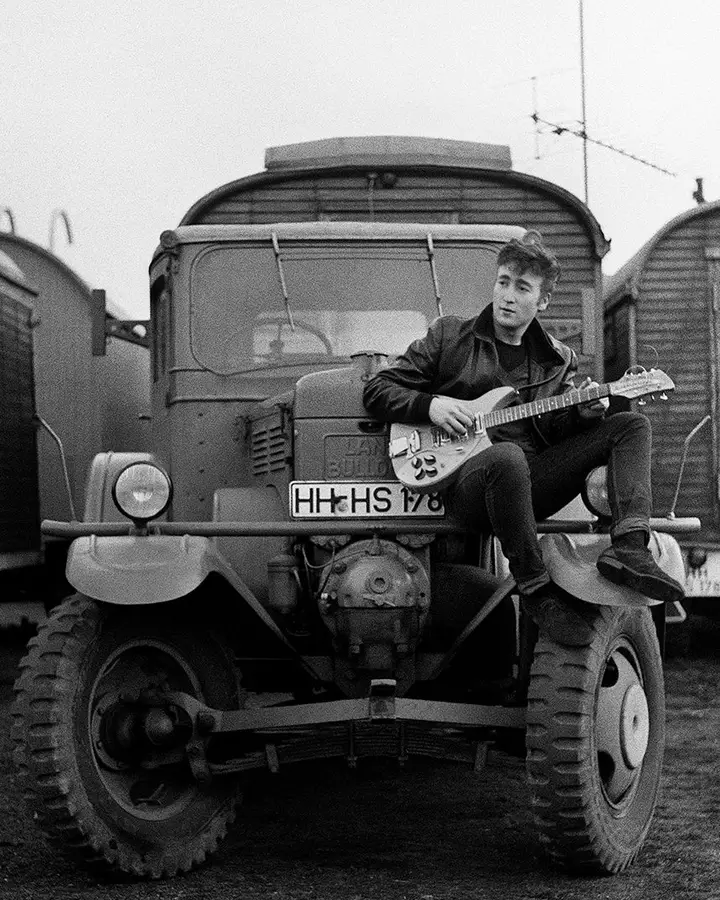John Lennon num camião, Hamburgo, 1960