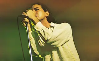 Pearl Jam a 24 de novembro de 1996 no Pavilhão do Dramático de Cascais