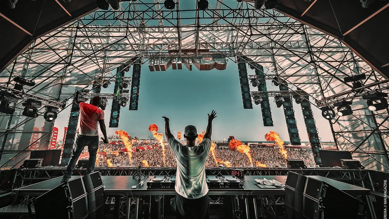 Afrojack no RFM Somnii