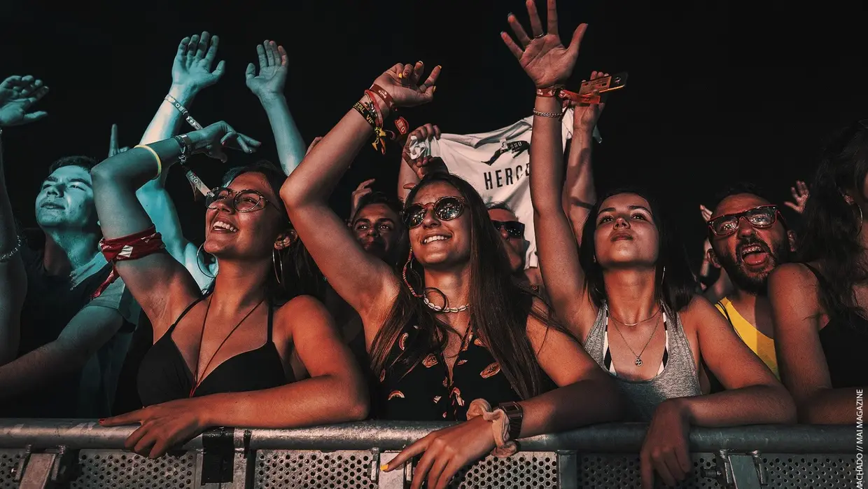 RFM Somnii fora de palco