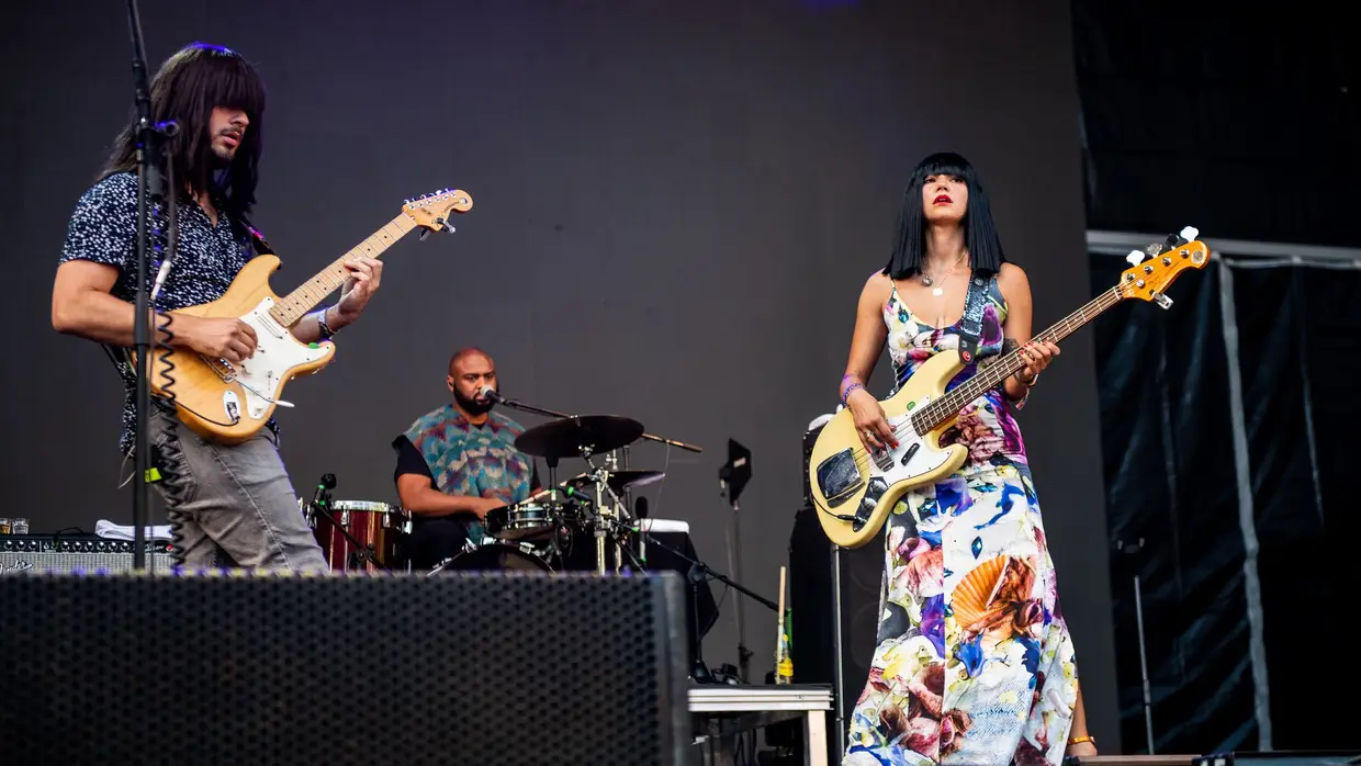 Khruangbin no Vodafone Paredes de Coura 2019