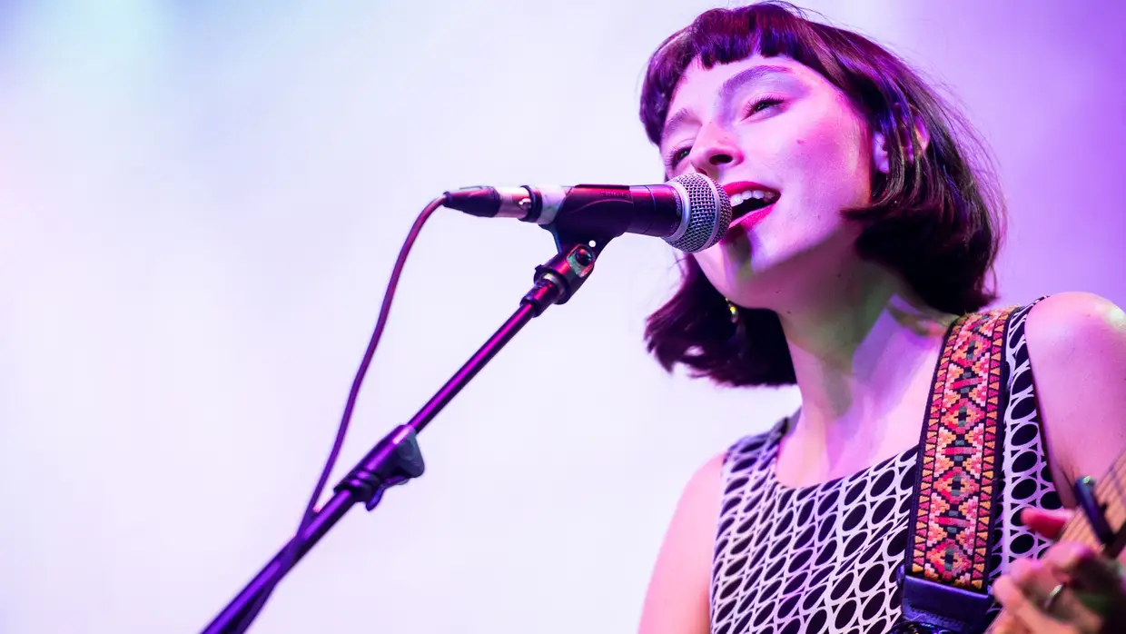 Stella Donnelly no Vodafone Paredes de Coura 2019