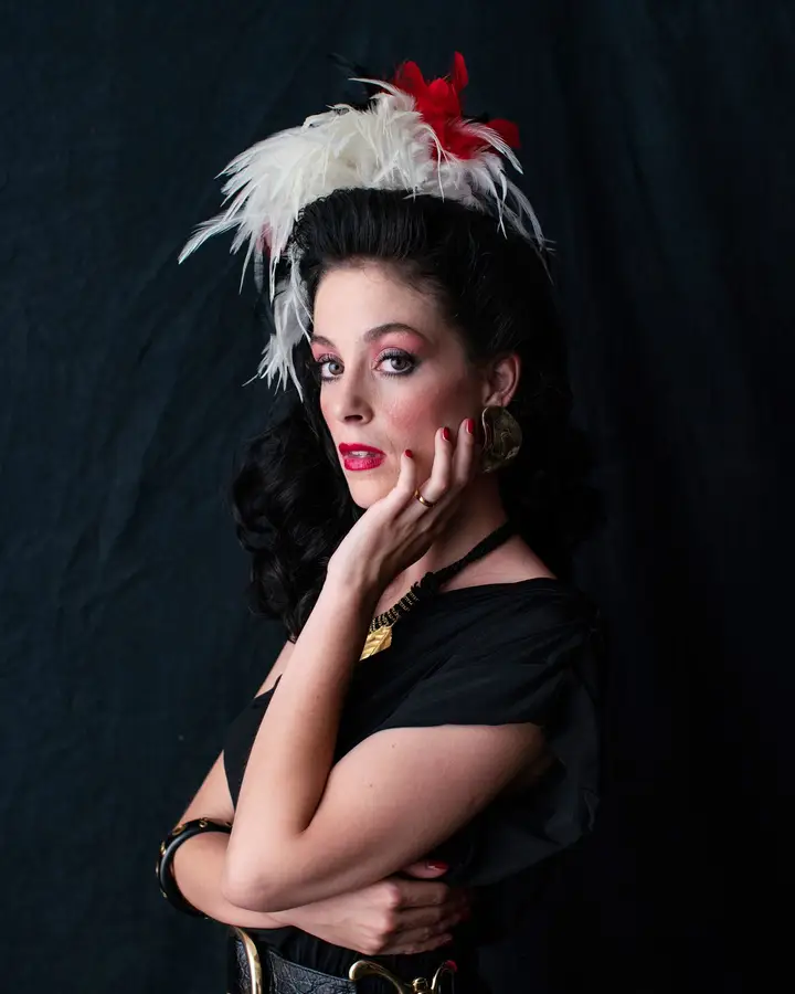 Victoria Guerra é Rosa Maria