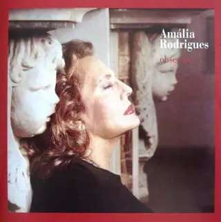 Capa de "Obsessão", álbum de originais de Amália Rodrigues lançado em 1990
