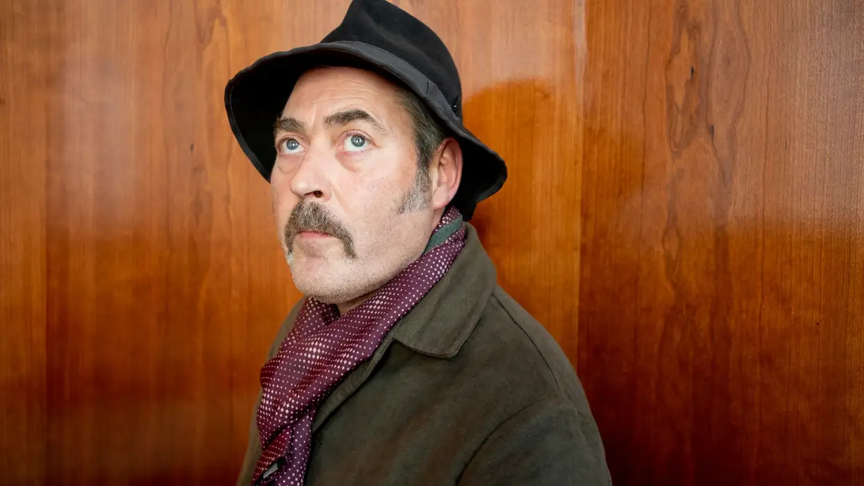 Stuart Staples, Tindersticks