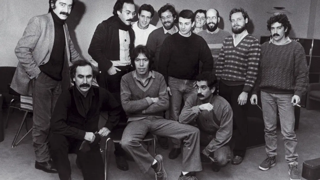Foto de grupo de 1986, onde pontificam Vitorino, Sérgio Godinho e Janita Salomé (em baixo)