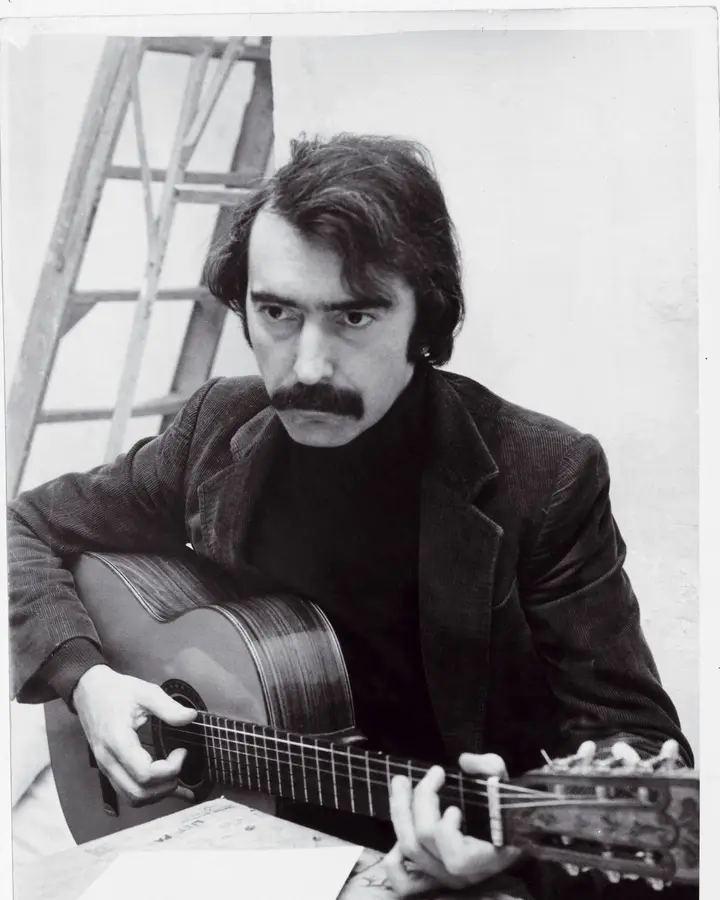 Em 1981, já no âmbito dos espetáculos que redundariam na edição do álbum "Ser Solidário"