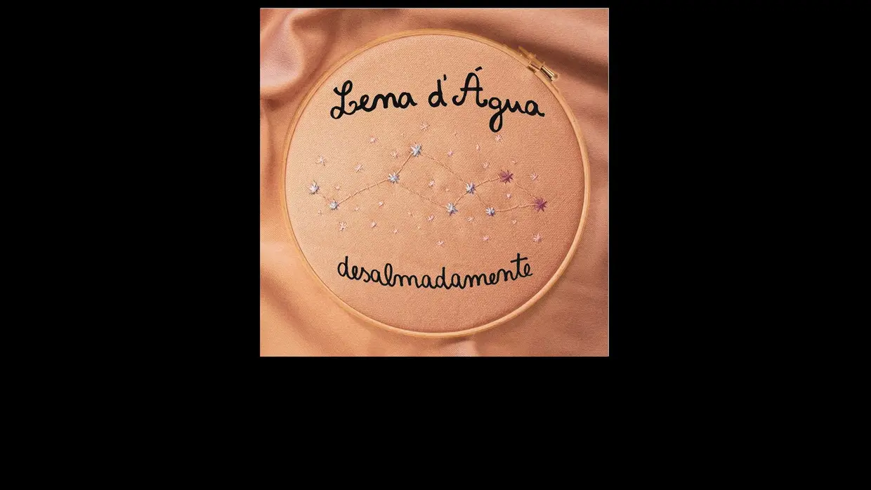 1. Lena d'Água - Desalmadamente