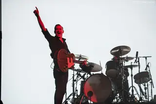 “Vocês têm de saber que estão no meu coração”. Bryan Adams em Lisboa numa noite de emoções, memórias de infância e rock and roll