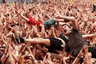 O Rock am Ring realiza-se no autódromo de Nürburgring, na Alemanha, desde 1985